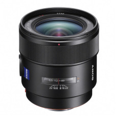 Объектив Sony Carl Zeiss Distagon T* 24mm f/2.0 ZA SSM SAL-24F20Z